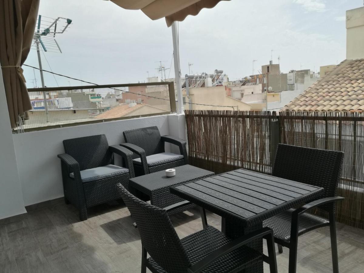Estudio-Atico En Casco Antiguo Benidorm Kültér fotó